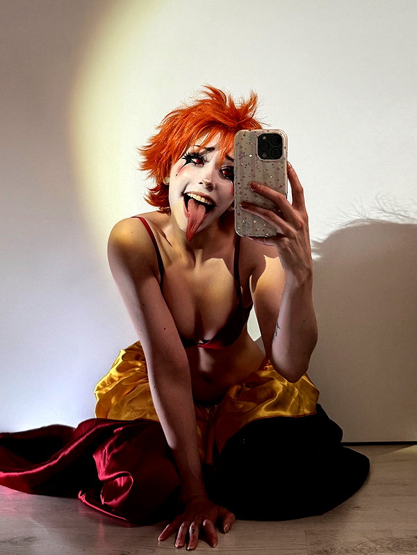 zira_merz instagram image archive image