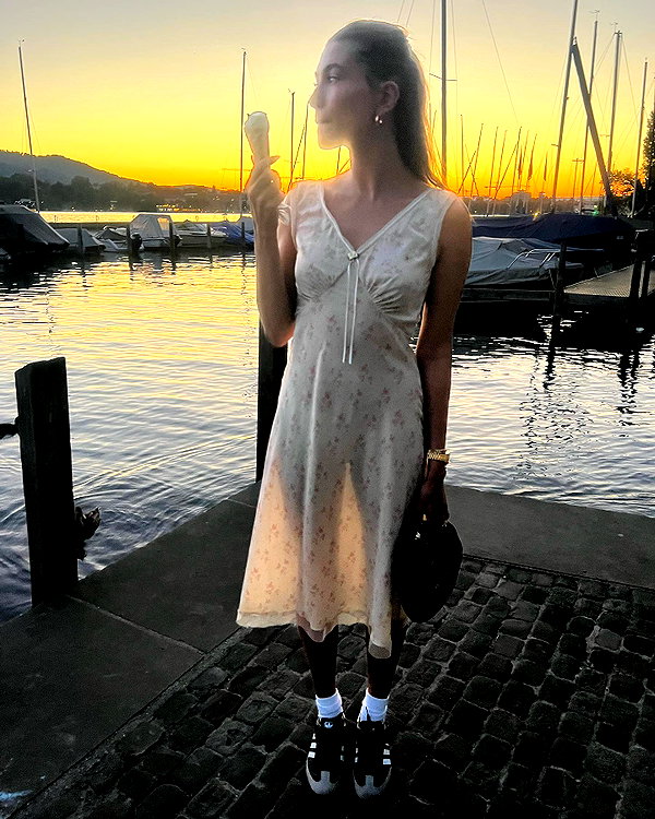 haileybieber instagram image archive image