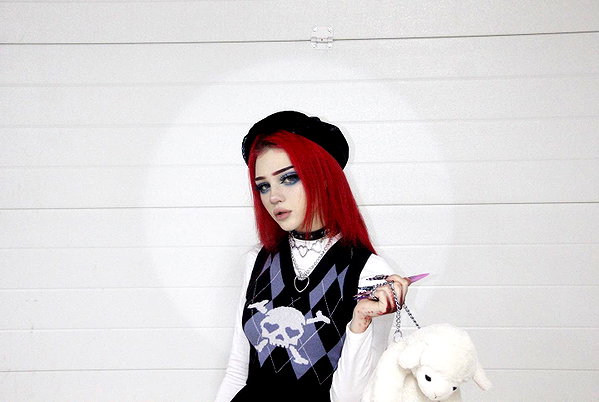 vik4au instagram image archive image