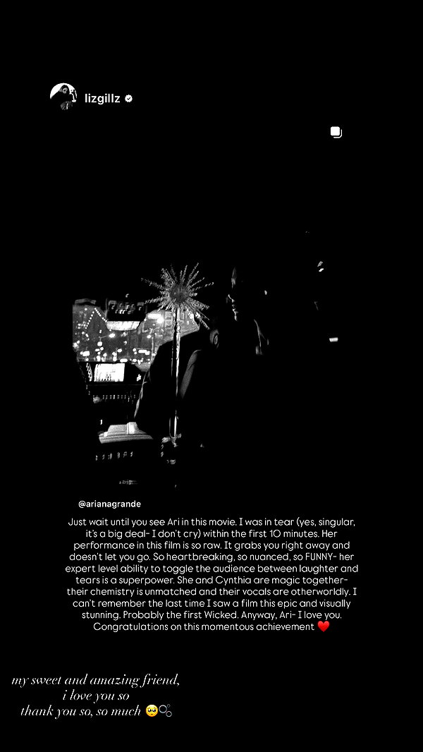 arianagrande instagram image archive image