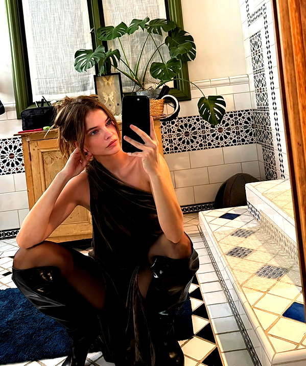 realbarbarapalvin instagram image archive image