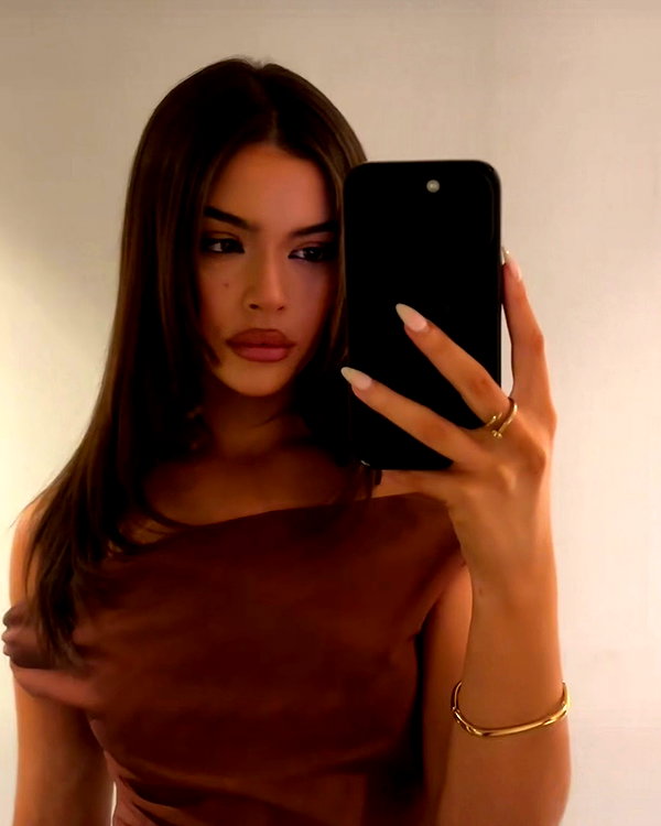 oliviaphillipps instagram image archive image