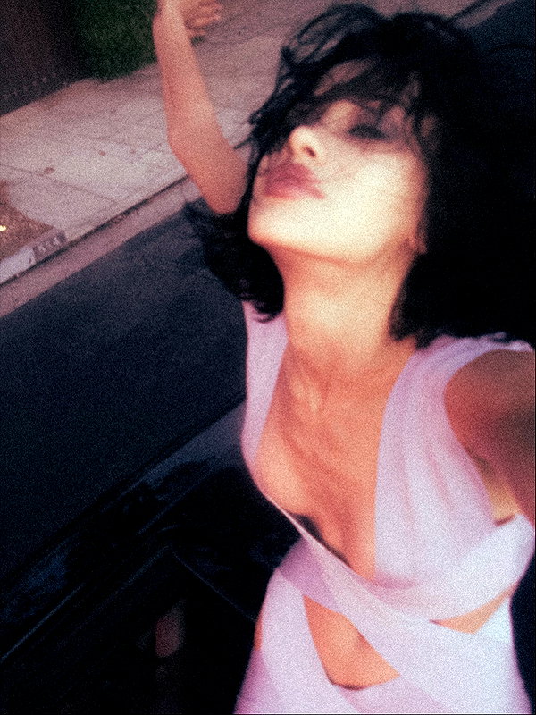leonanaomii instagram image archive image