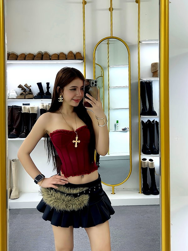 lyhythuedoxinh instagram image archive image