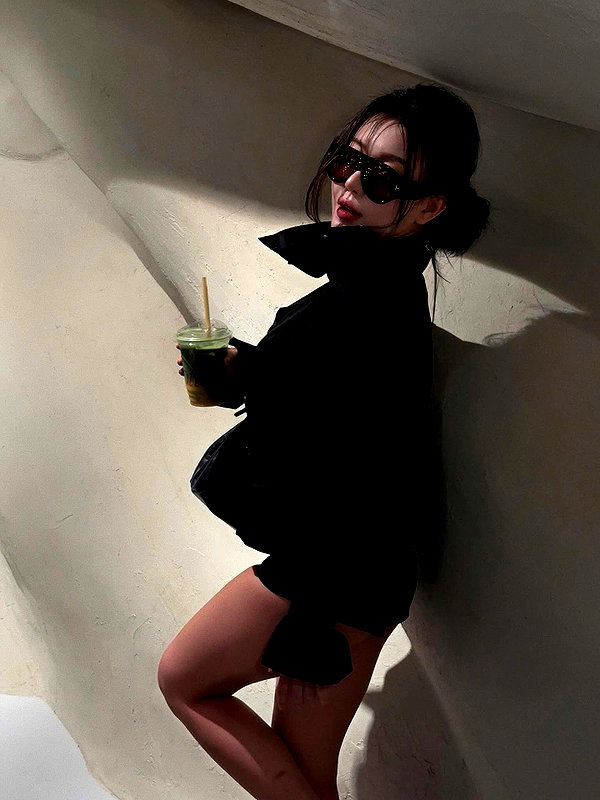lyhythuedoxinh instagram image archive image