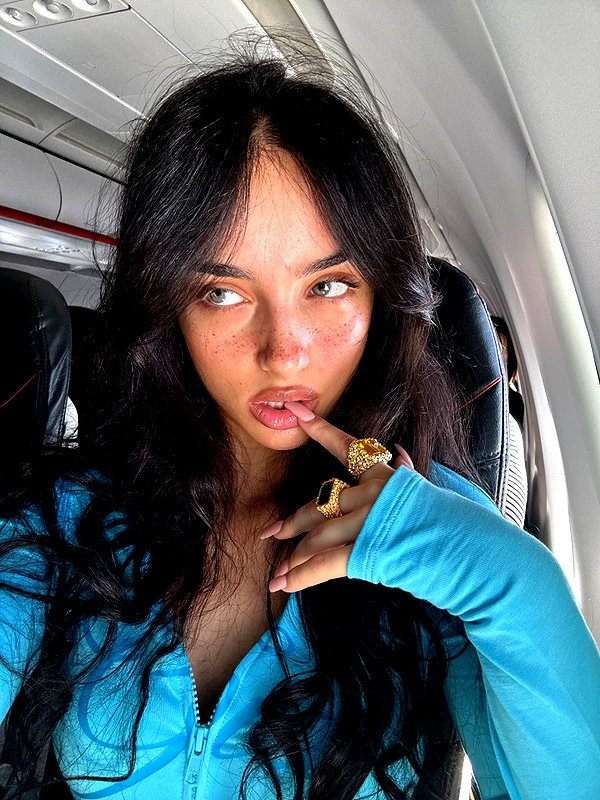 ellachristo instagram image archive image