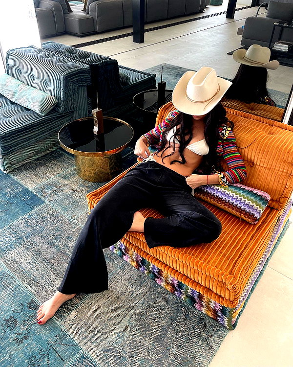 ninastodden instagram image archive image