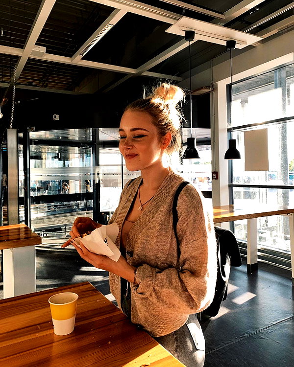 lilih instagram image archive image