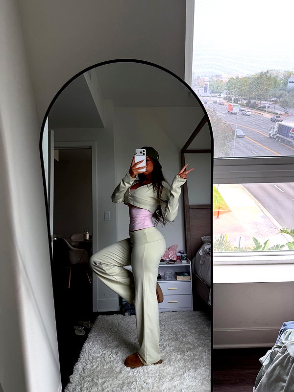 gabimfmoura instagram image archive image