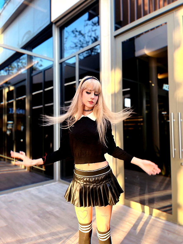jadelaverne instagram image archive image