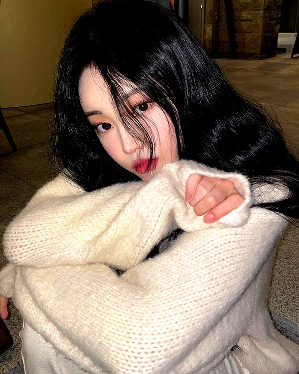 daxbin instagram image archive image