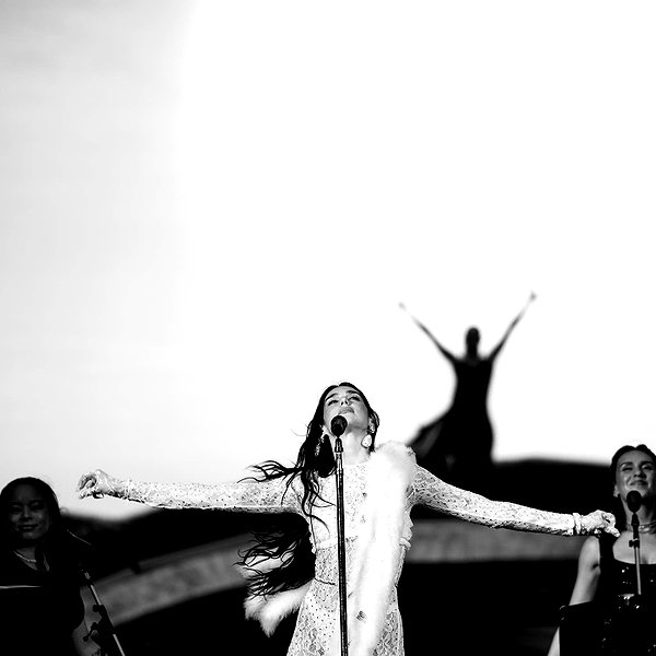 dualipa instagram image archive image