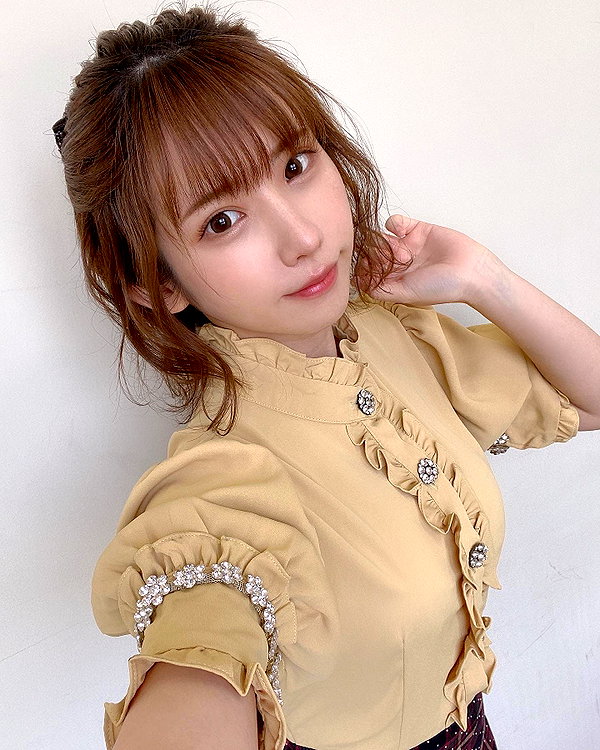 enakorin instagram image archive image