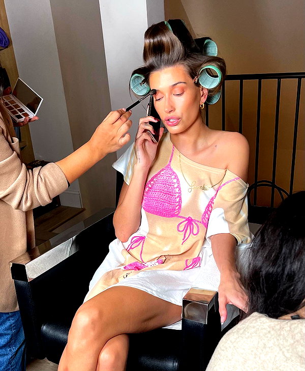 haileybieber instagram image archive image