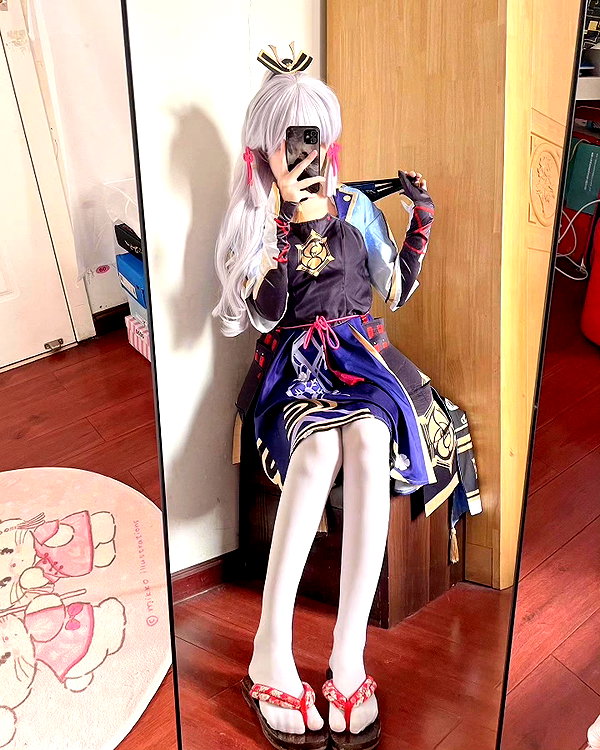 gallery_cosplayer instagram image archive image