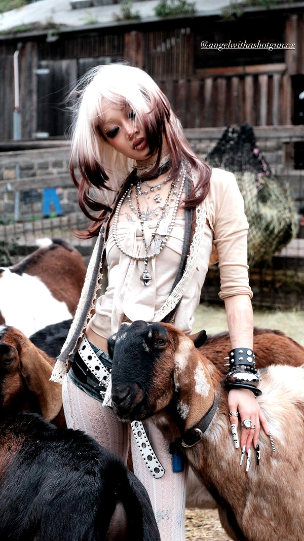 angelwithashotgunxx archive image