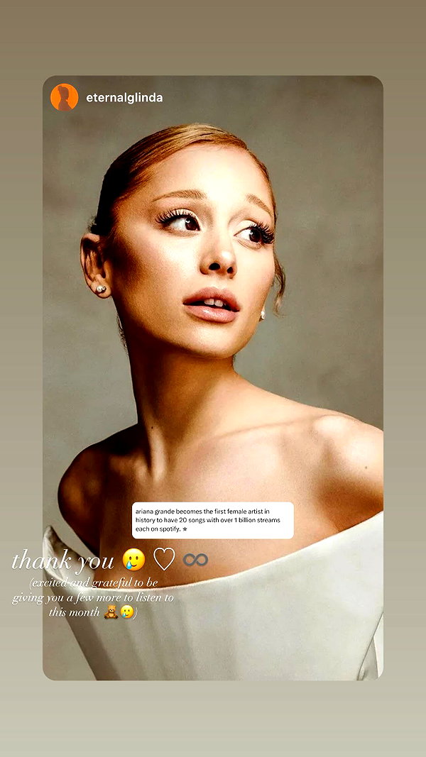 arianagrande instagram image archive image