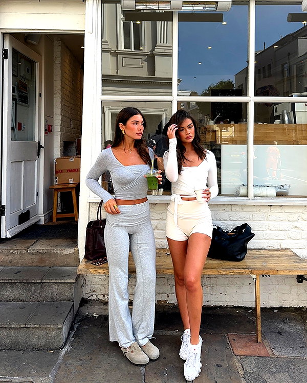 oliviaphillipps instagram image archive image