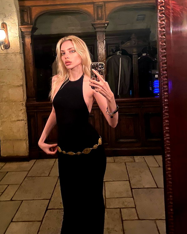 anya4everr instagram image archive image