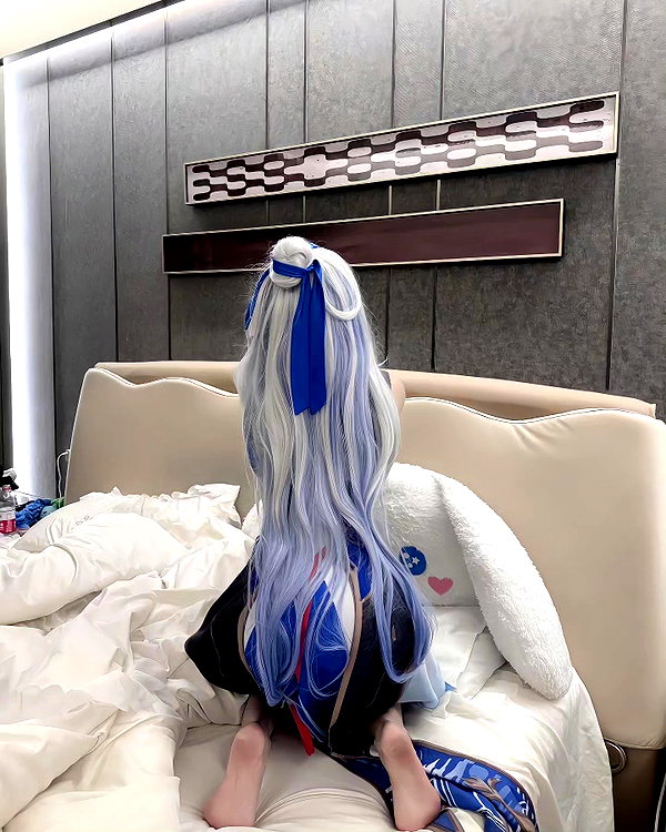 gallery_cosplayer instagram image archive image