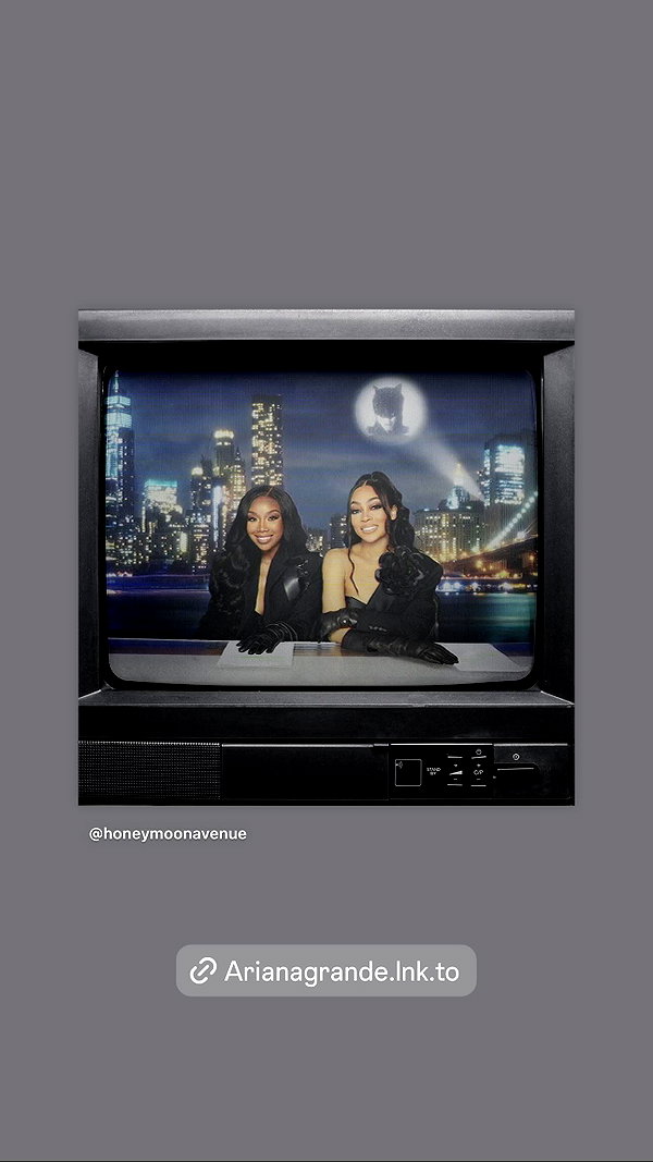 arianagrande instagram image archive image