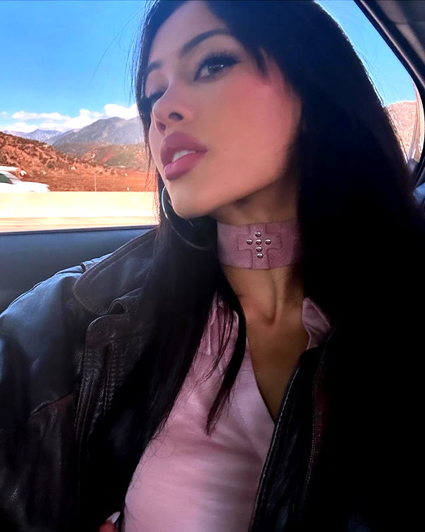 leonanaomii instagram image archive image
