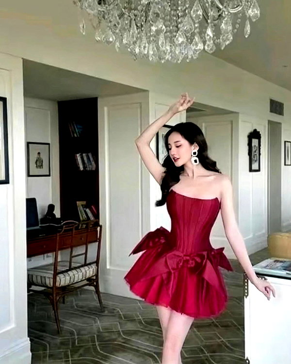 lyhythuedoxinh instagram image archive image