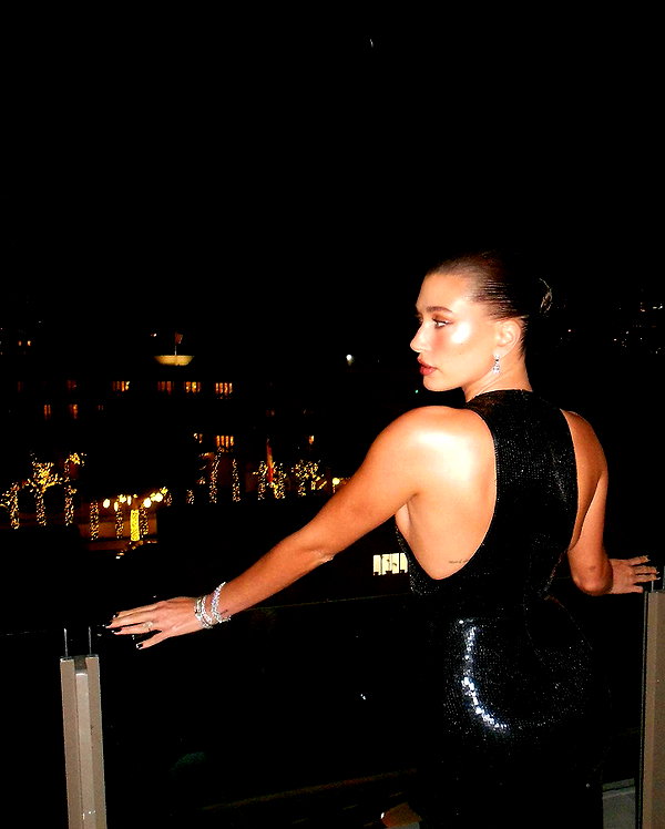 haileybieber instagram image archive image