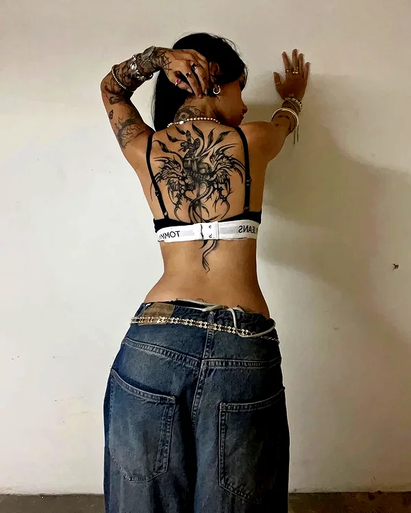 stressedoutnana_ instagram image archive image
