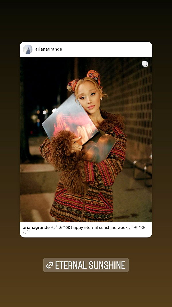 arianagrande instagram image archive image