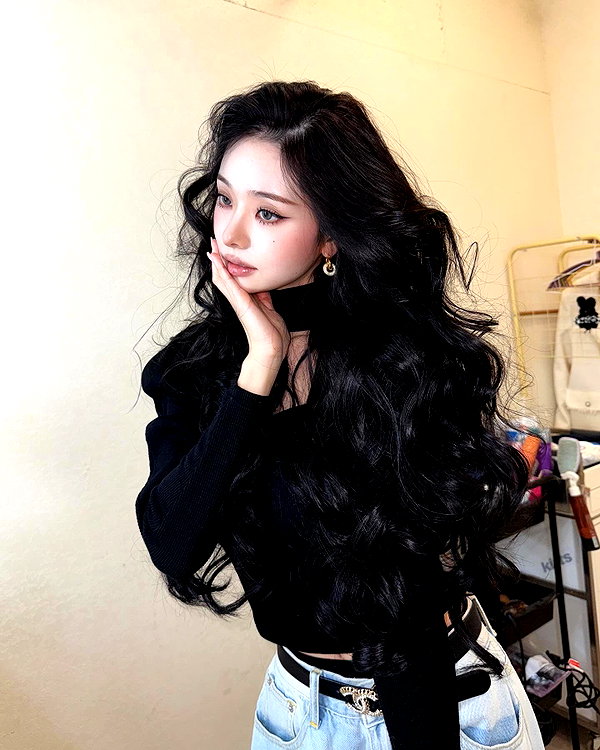 dear.zia instagram image archive image