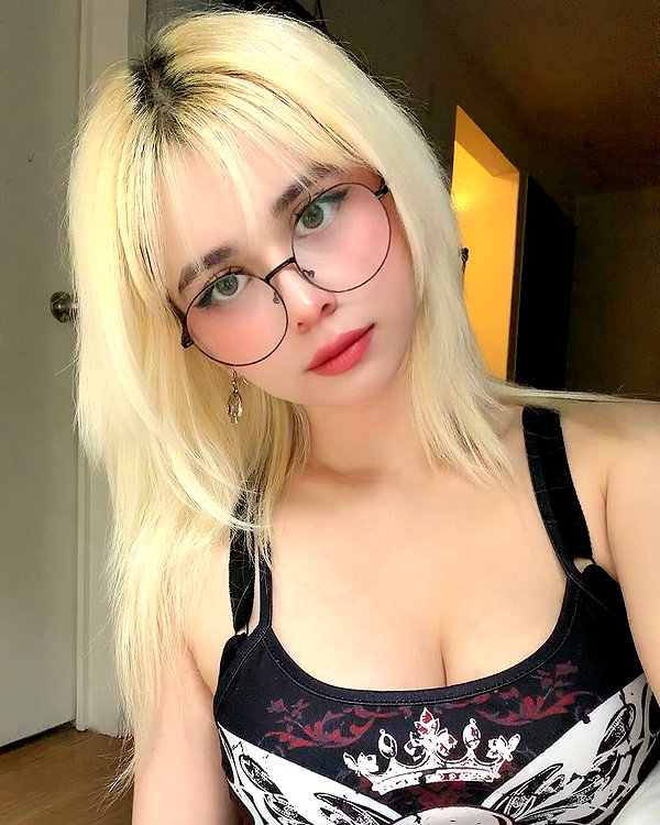 luly1980s instagram image archive image