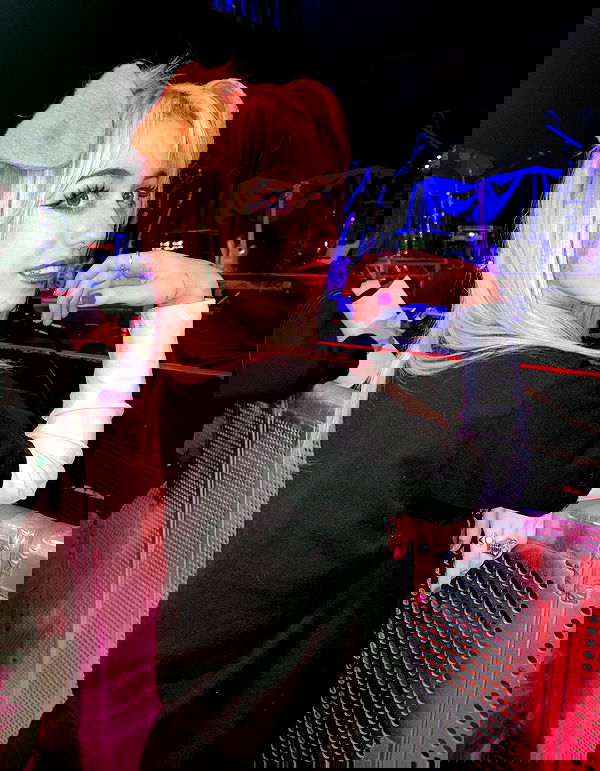 iluvmeww iluvmeww archive image