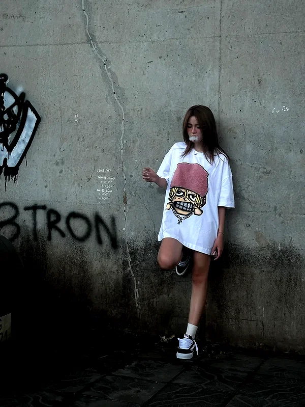 chica.niebla instagram image archive image