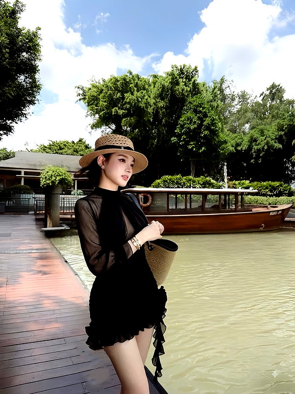 lyhythuedoxinh instagram image archive image