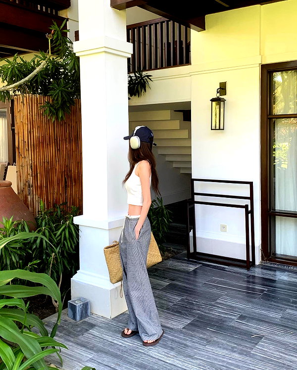 daxbin instagram image archive image
