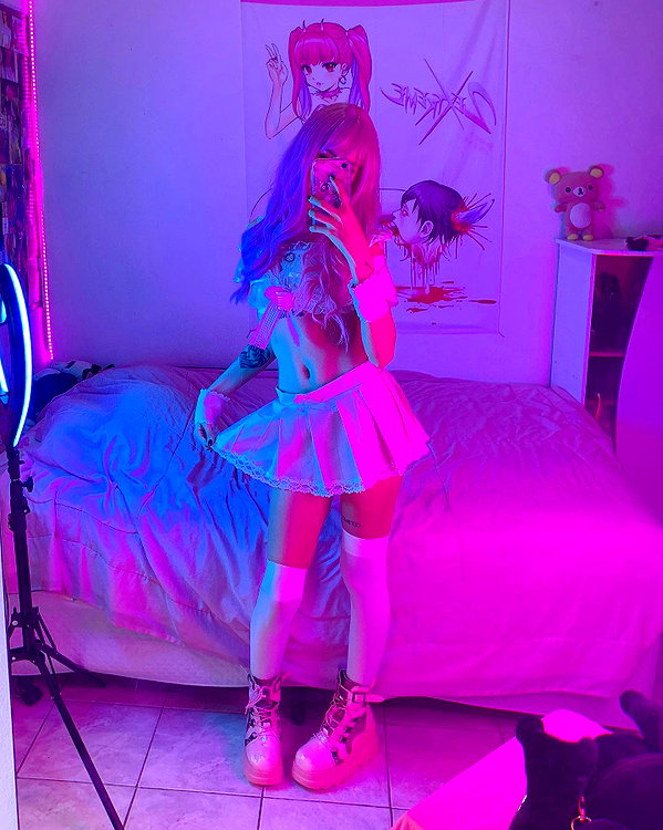 jadelaverne instagram image archive image