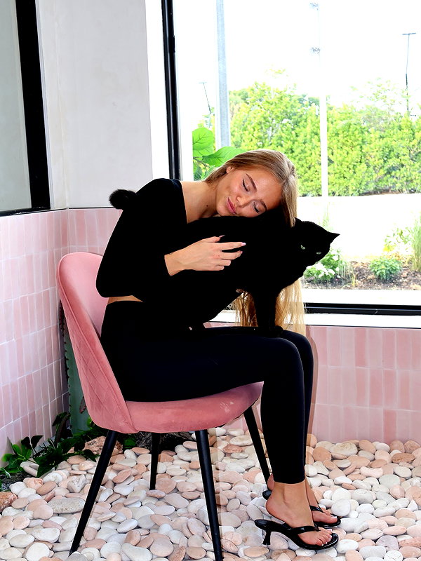 kyla.doddsss instagram image archive image