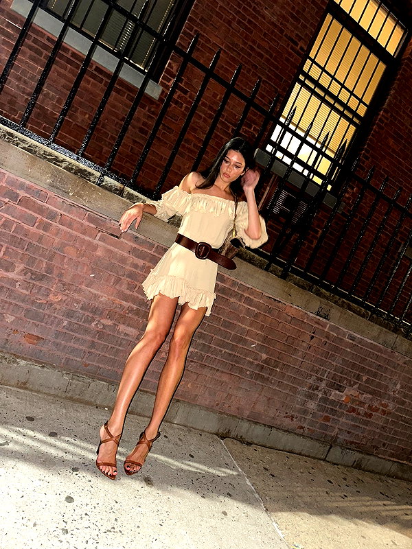 reneeebeller instagram image archive image