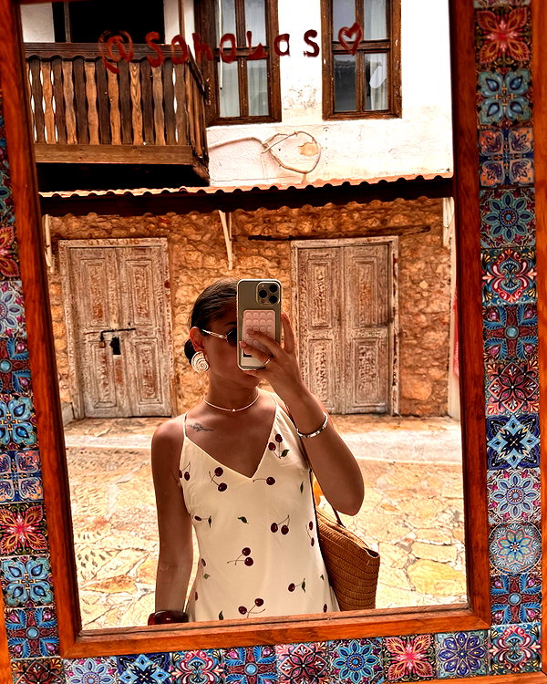 alishevs instagram image archive image