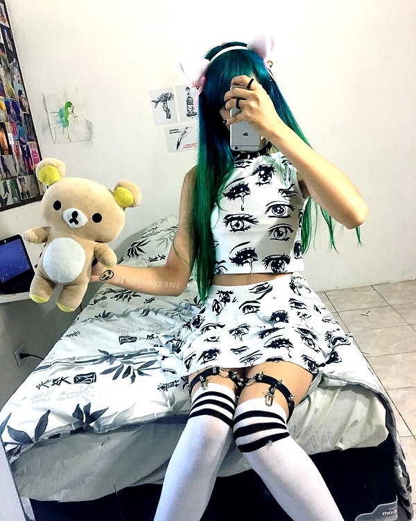 jadelaverne instagram image archive image