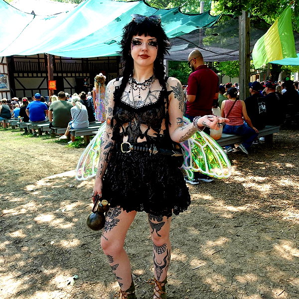 yeahimcaroline instagram image archive image