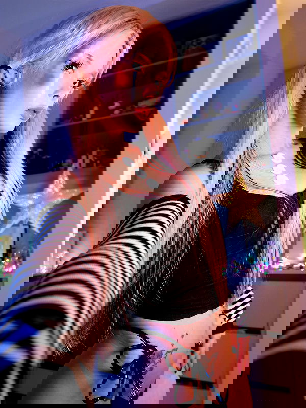 neondemoni neondemoni archive image