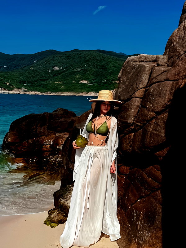 lyhythuedoxinh instagram image archive image