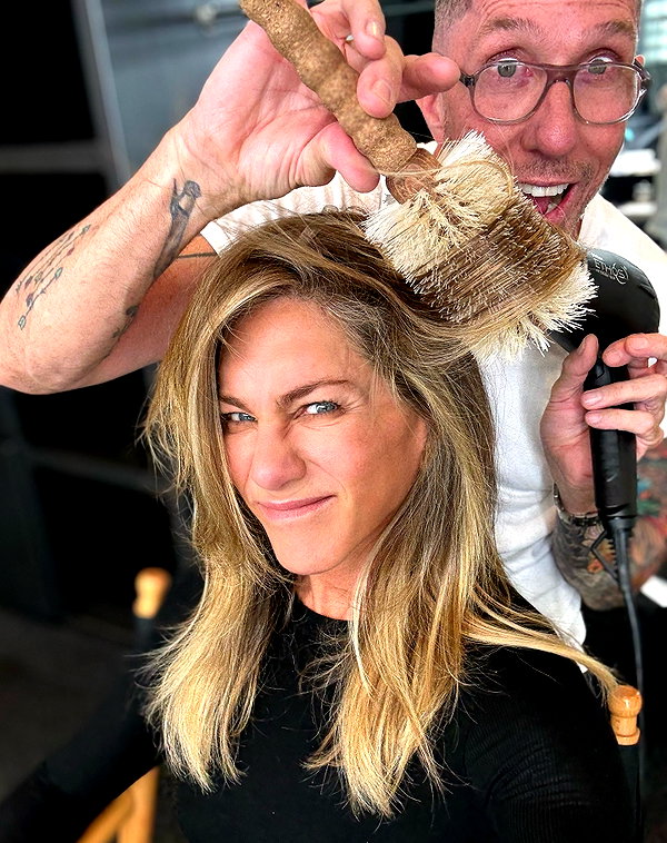 jenniferaniston instagram image archive image