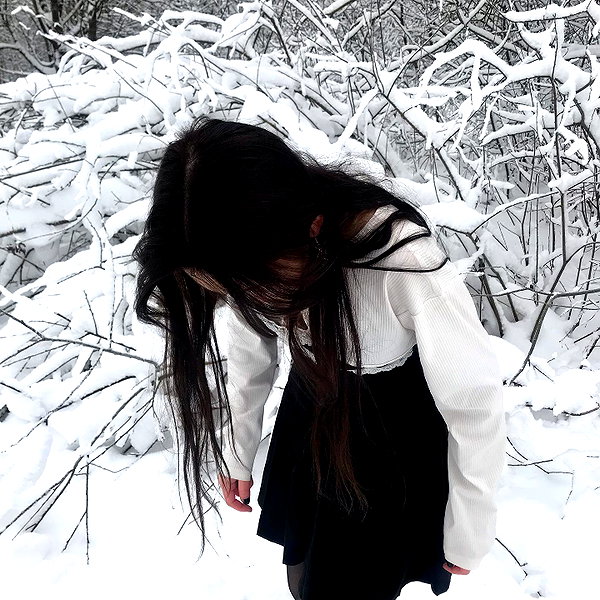 llofreaki instagram image archive image