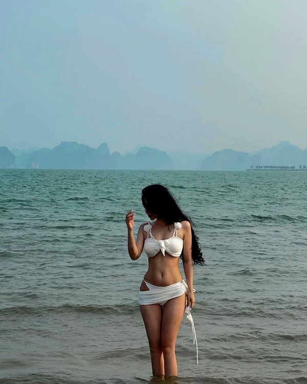 lyhythuedoxinh instagram image archive image