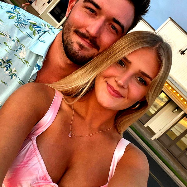 allie_dunn instagram image archive image