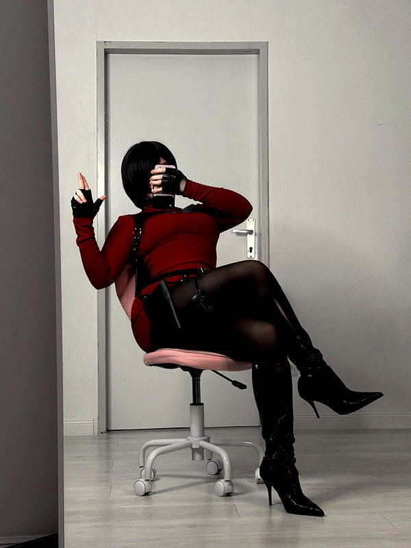 andasrose instagram image archive image