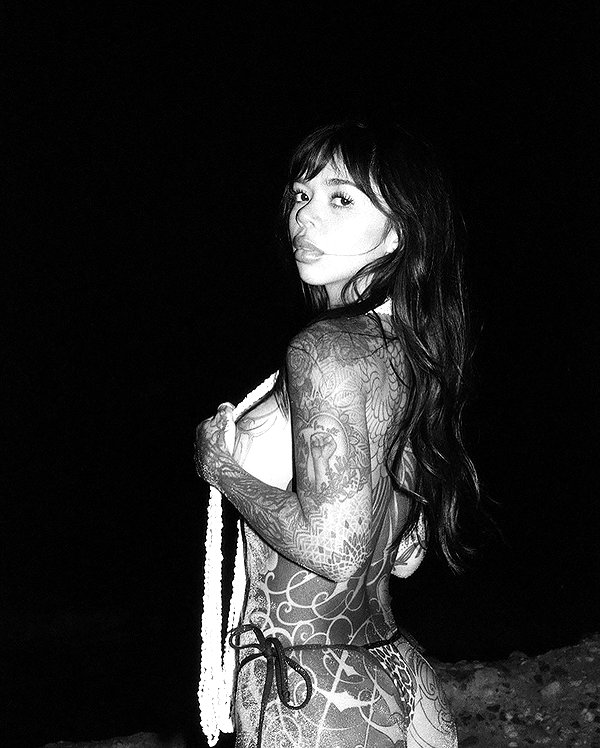 sabrvna instagram image archive image